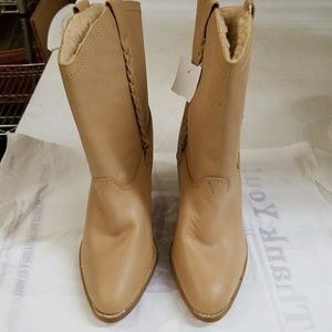 Ladies Boots